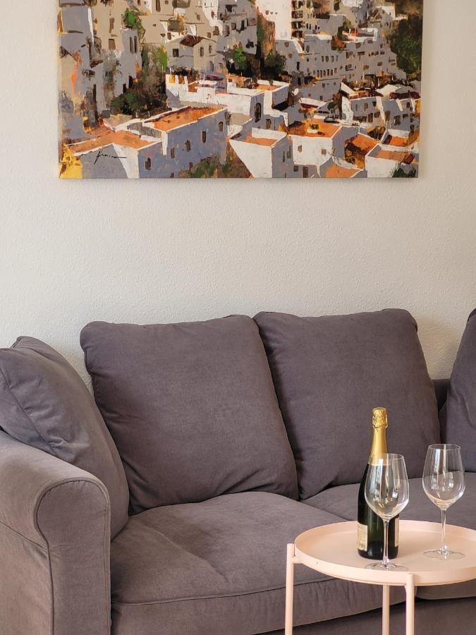 Apartamento Con Terraza Y Piscina A 300M De Playa ベラ エクステリア 写真